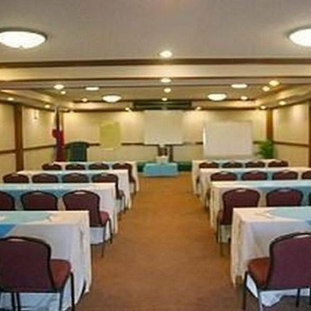 Days Hotel Mactan Cebu 막탄 외부 사진